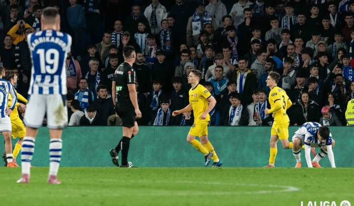 Tsygankov and Vanat celebrate victory