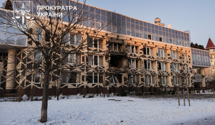 Атака дрона на больницу Киева