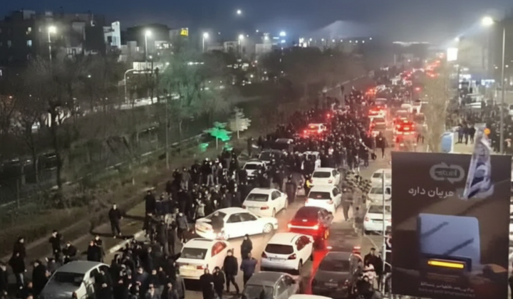 Protests in Iran, casualties, and flames