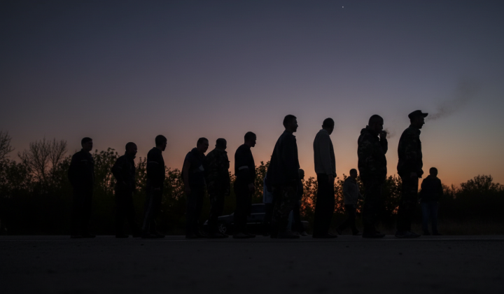 Pressure on the relatives of captives in Ukraine