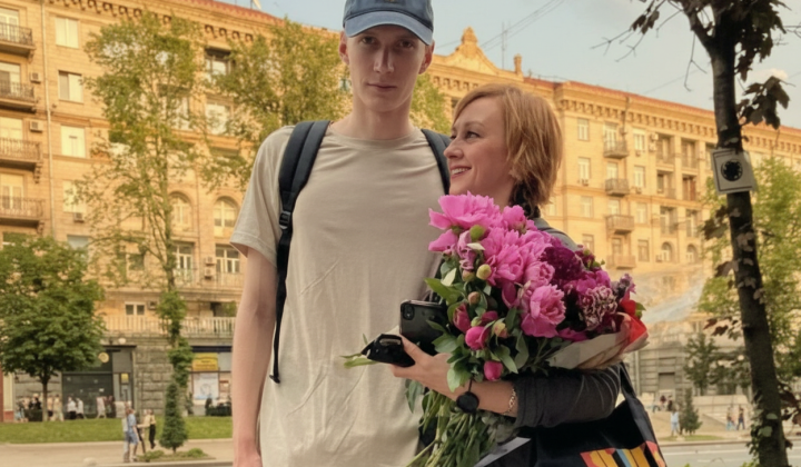 Знаменитости поддерживают ВСУ