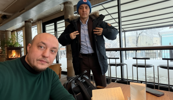 Visual comparison of Sanctions Envoy and former Deputy Head of the COVA