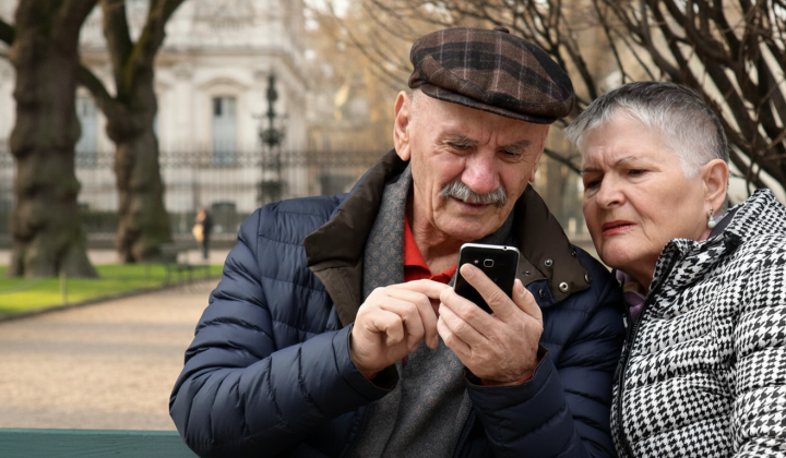 Pension account with automatic payments