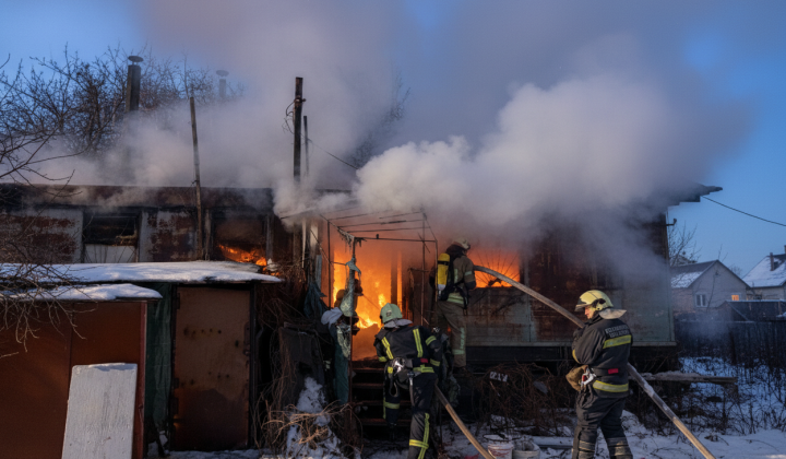 Пожежа на будівництві в Києві: пожежники ліквідували загоряння