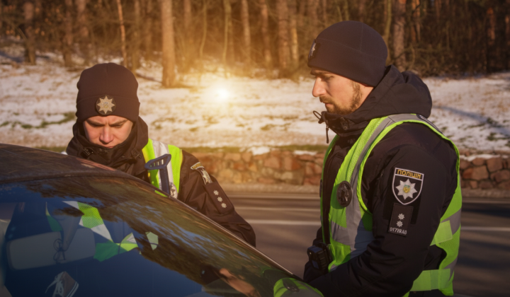 Fine for snow on car