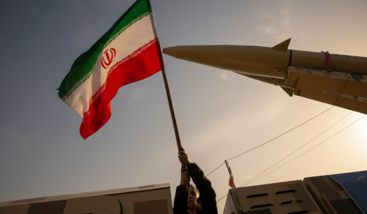 Iranian security forces killing peaceful protesters
