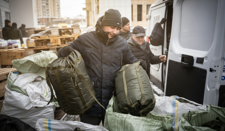 Warm packages for residents of Kyiv region