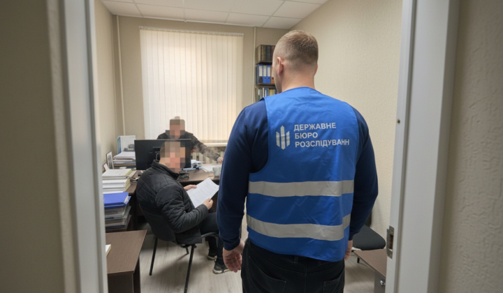 The commander demanded allowances from the military