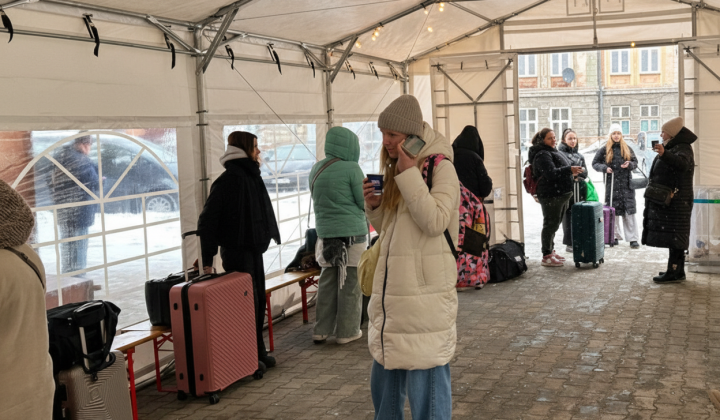 Пункт обігріву на залізниці в Україні