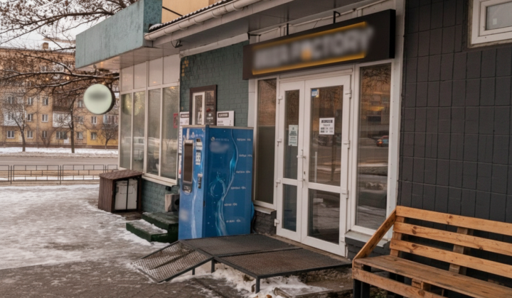 Kyiv inspector exposed for taking bribes to cover up illegal water points