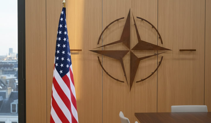 Прапор США та НАТО