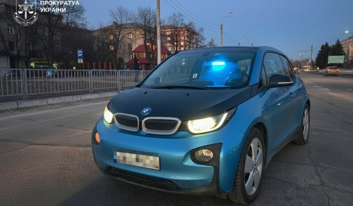 Судья на BMW сбила мальчика на пешеходном переходе в Кривом Роге