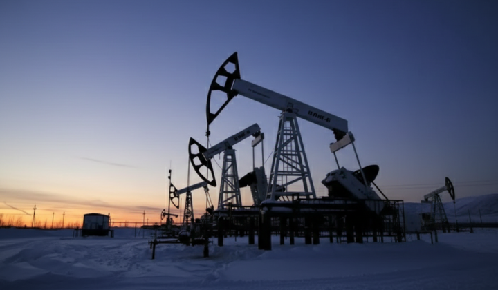 Russia reduces oil drilling