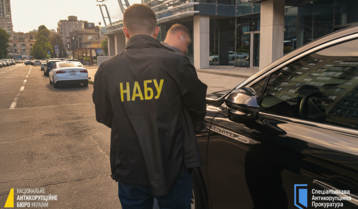 Bribe for military housing in Kyiv