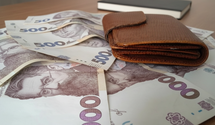 Рахунок за єдиний податок у розмірі 60 мільярдів