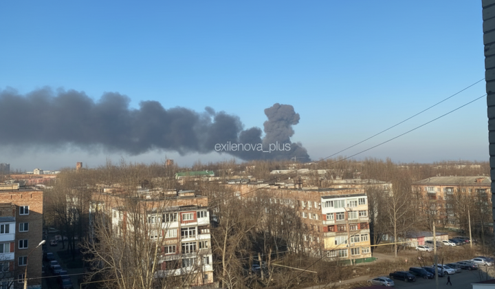 Explosions and fire in Donetsk
