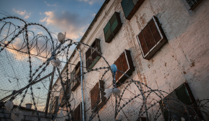 Kyiv detention center earns millions from paid cells