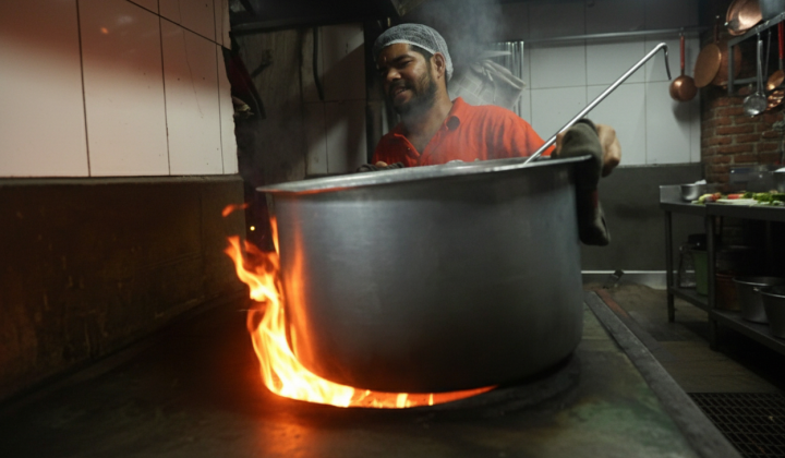 Restaurants, schools, crematoriums without gas