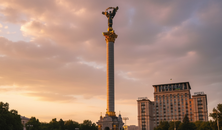 Российский дрон упал в центре Киева