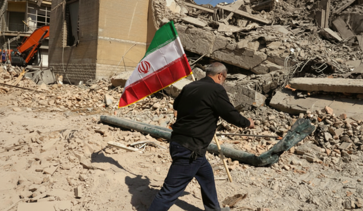 Iran rejects US war plan