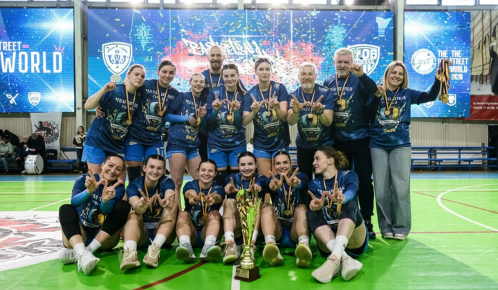 Жіночий баскетбол: Чемпіон України Будівельник