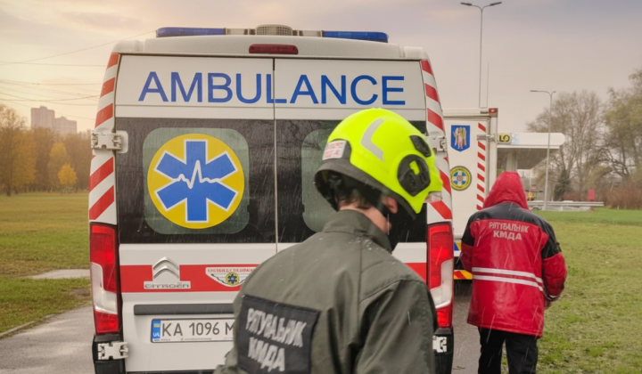 Рятувальники евакуювали пораненого чоловіка