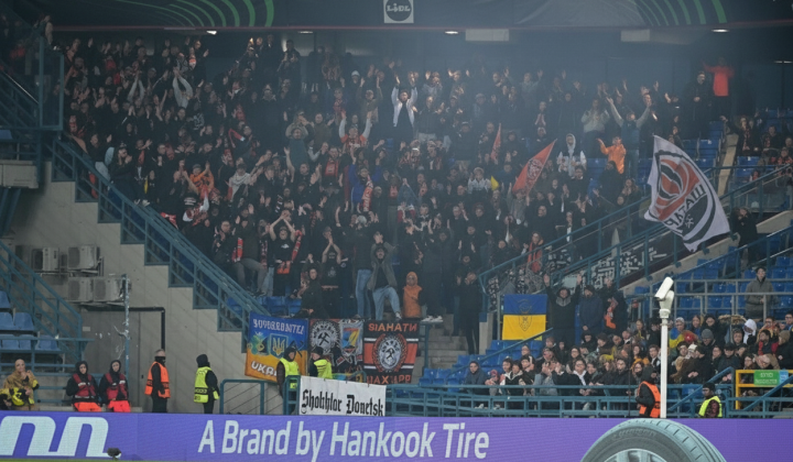 AZ and Shakhtar logos in Conference League quarterfinals