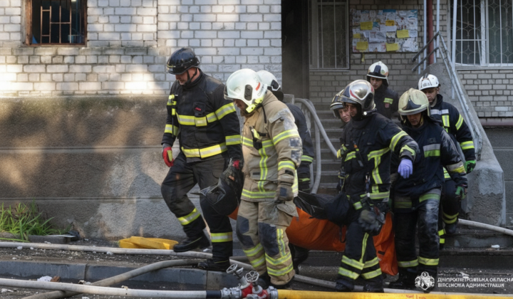 Атака на Дніпро: трьох загиблих, 13 пошкоджених будинків