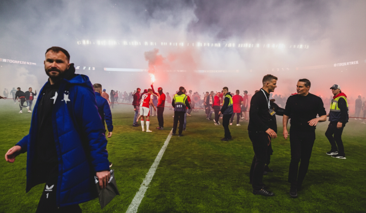 Slavia fans on the field