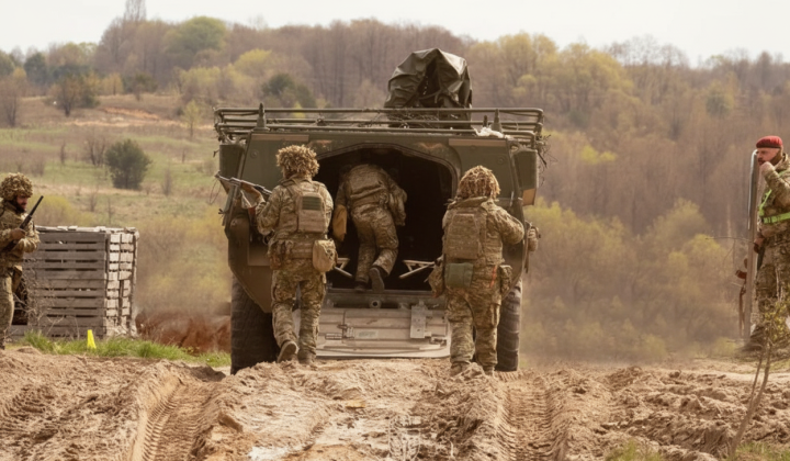 Russian troops on the frontline