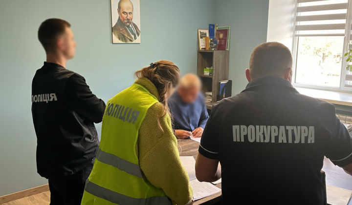 Директору Київзеленбуду вручили підозру через переплати