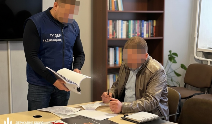 Військовий відправляє солдатів на СТО