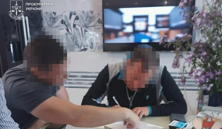Мер П'ятихаток отримав ножове поранення