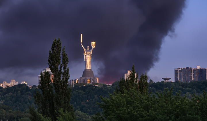 Пожежі та руйнування в Києві