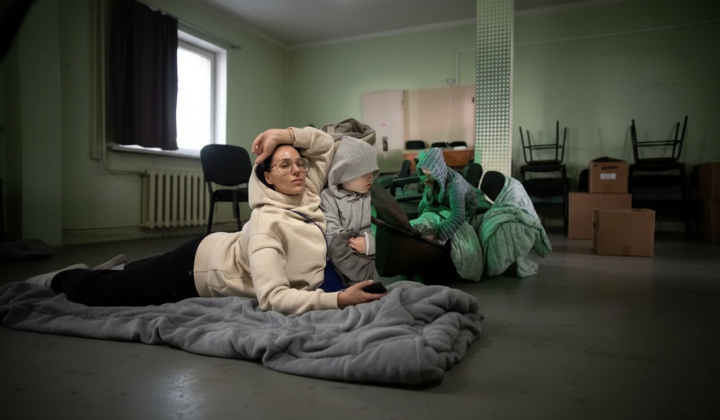 Stars in shelters: night strike on Kyiv