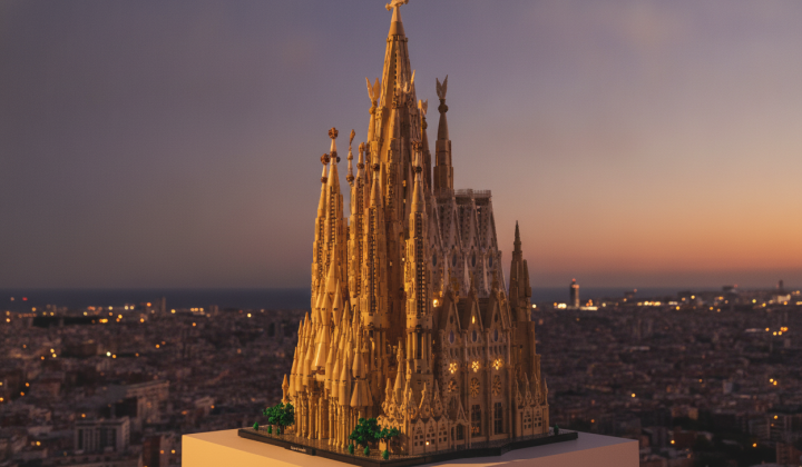 Lego set - Sagrada Familia cathedral