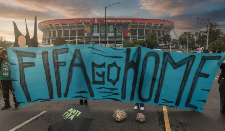 Teachers blocked stadium in Mexico