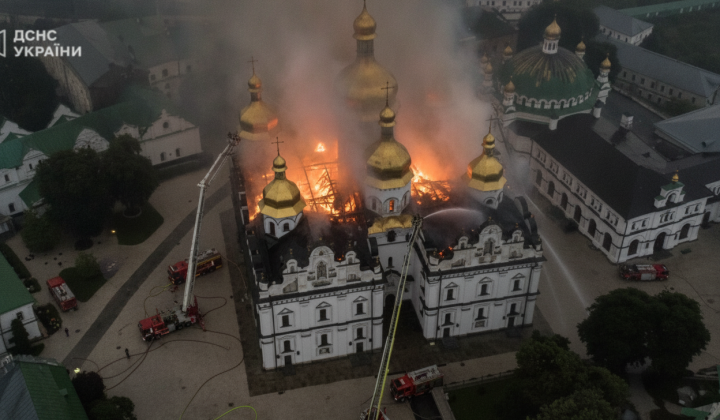 Китай уникнув засудження Росії