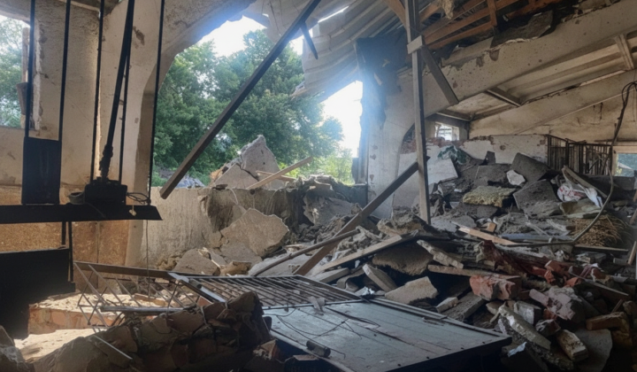 Безпілотник атакує кінно-спортивну школу