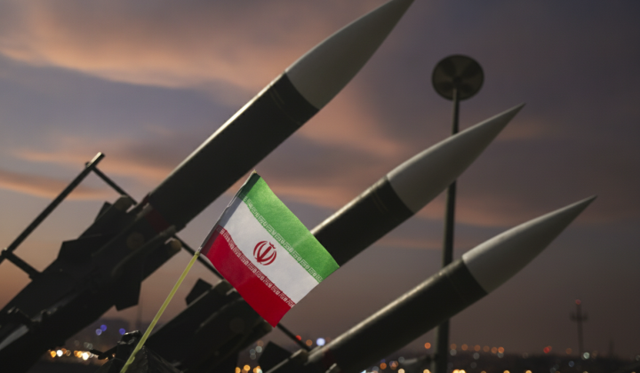 Trump issues ultimatum to Iran