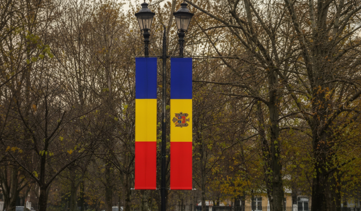 Romania and Moldova on one map