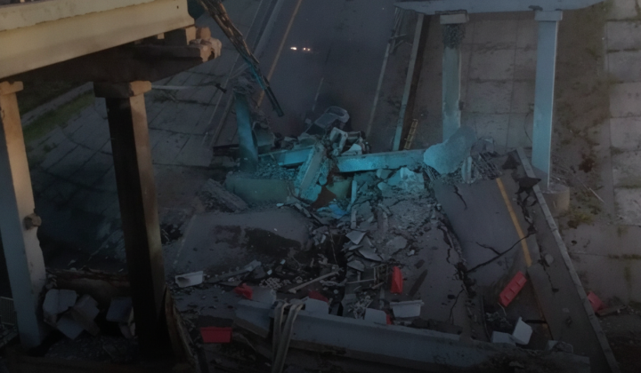 Ukrainian defense forces struck a bridge in Crimea