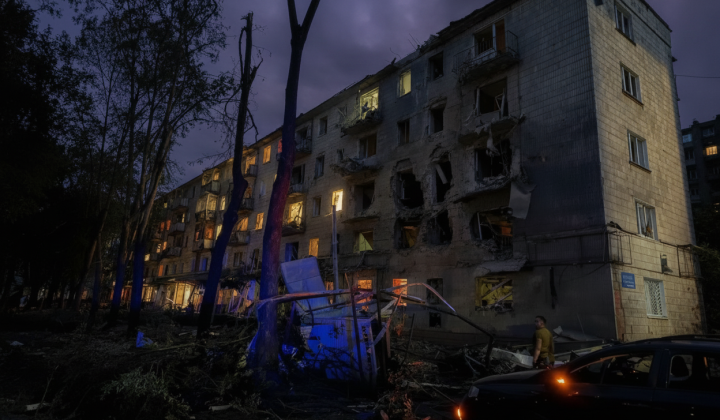Russian airstrike kills three people in Sumy city center