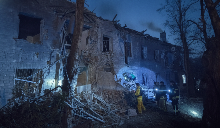 Russians attacking residential district in Zaporizhia