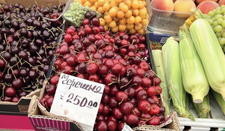 Cabbage fair in Kyiv