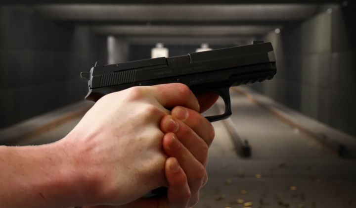 Man arrested for shooting at taxi