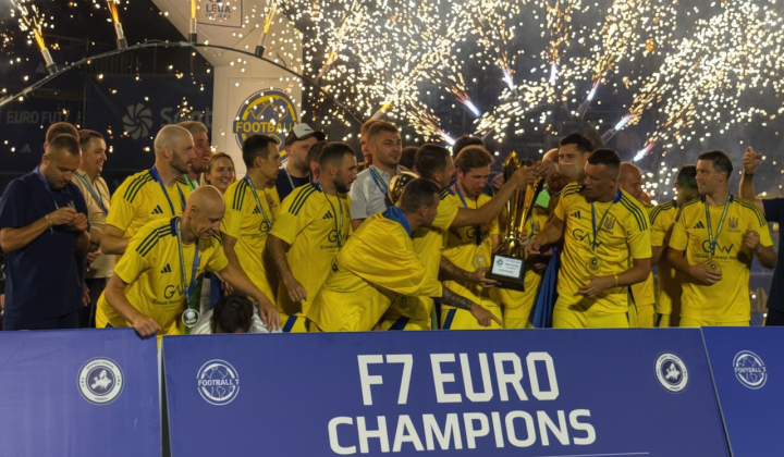 Ukrainian football team defeated Italy
