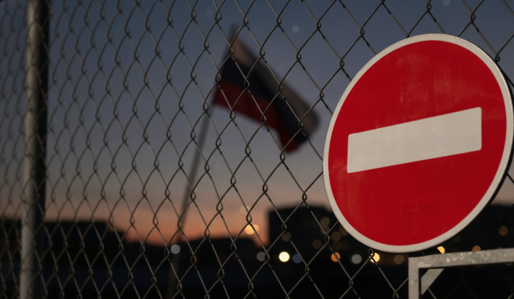 Sanctions against over 3000 individuals