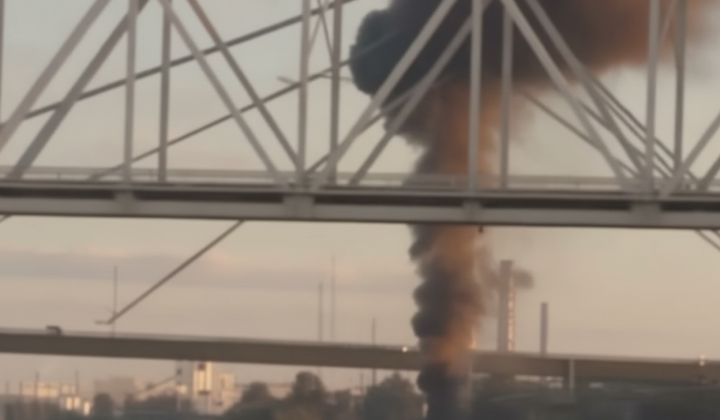 Drones attacking a bridge in Kiev