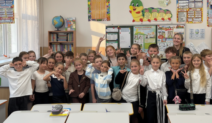 Fourth graders learn time planning at school